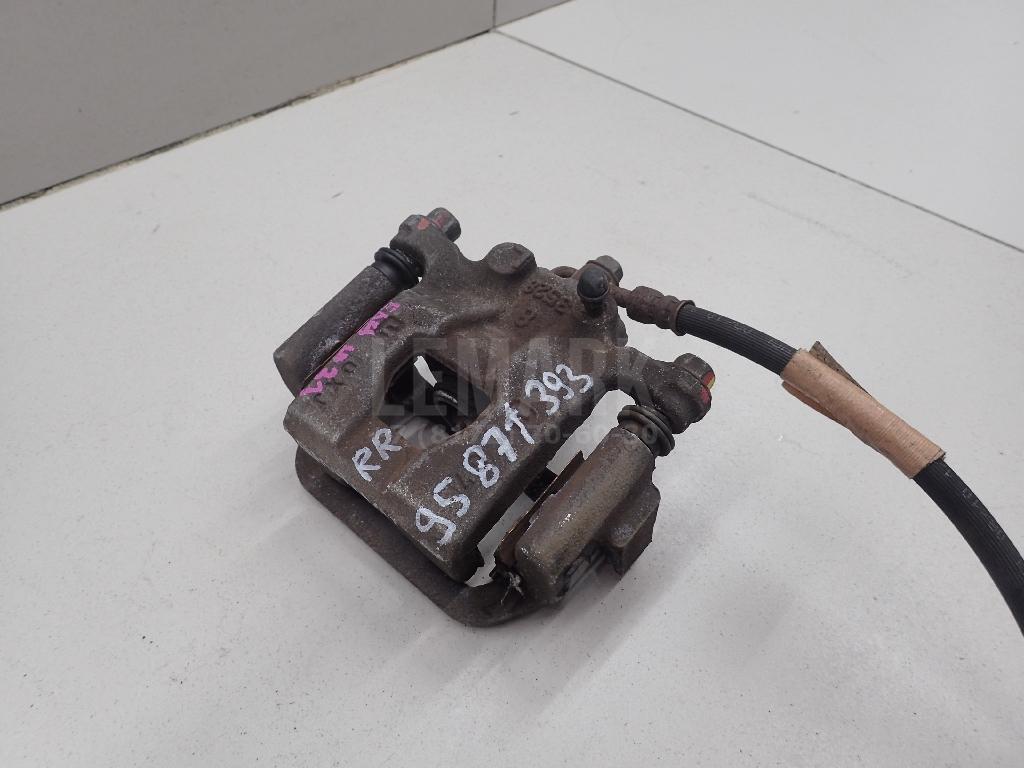 Суппорт тормозной задний правый 440011KD0A Nissan