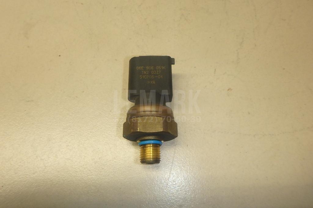 Датчик давления топлива 06E906051K VAG