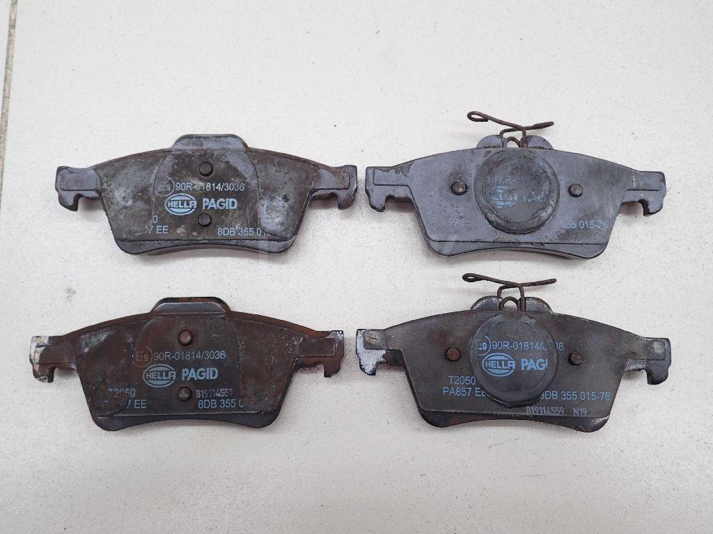Колодки тормозные задние дисковые к-кт 8DB355015761 Hella Pagid truck