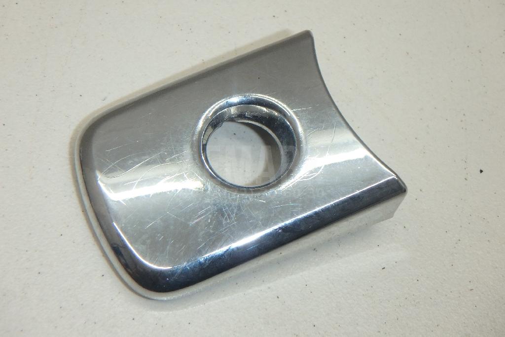 Накладка вставки замка двери 80645CA000 Nissan