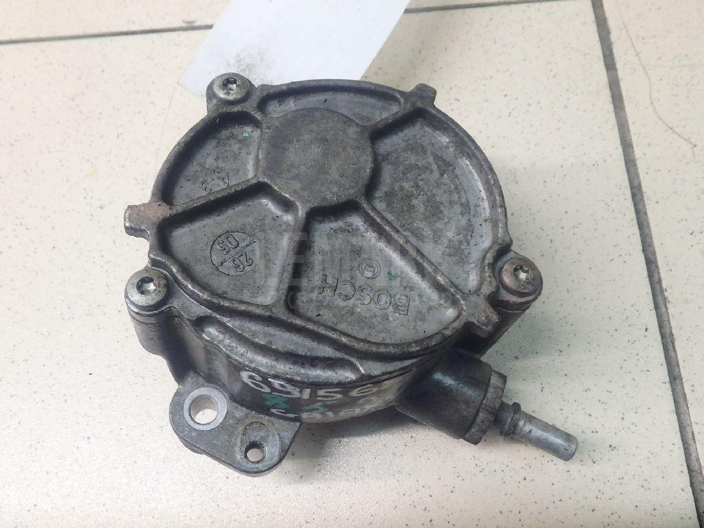 Насос вакуумный 1764931 Ford