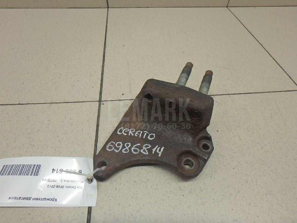 Кронштейн двигателя 216702G000 Hyundai-Kia