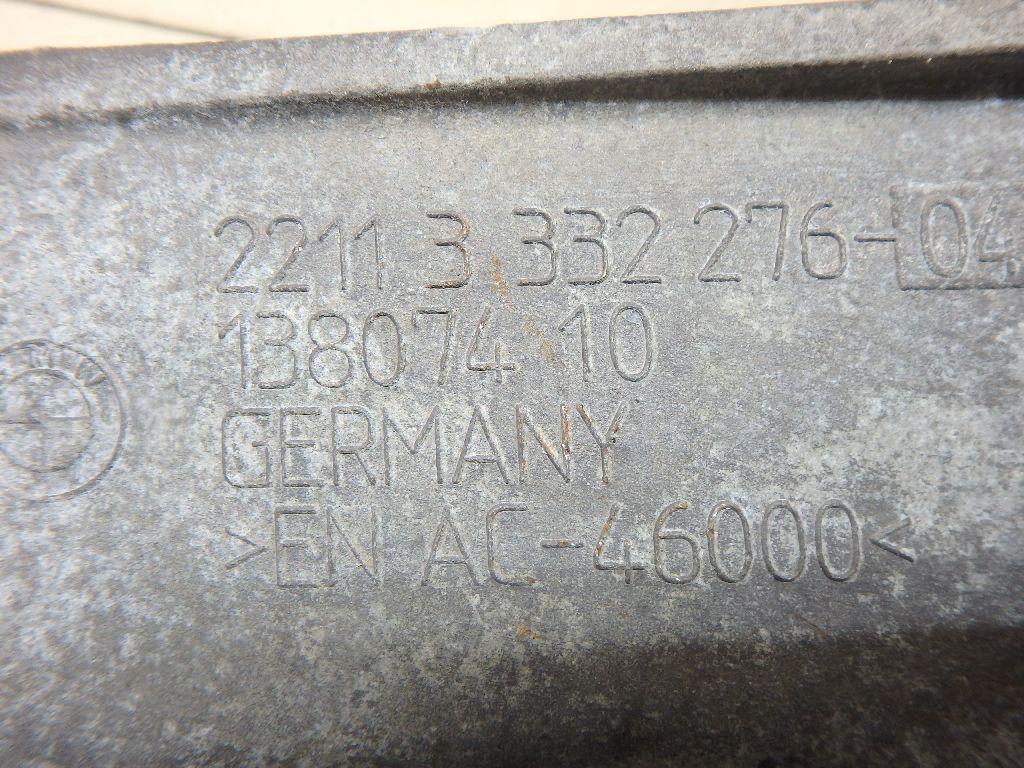 Кронштейн двигателя правый для  Audi A4 [B5] 1994-2001