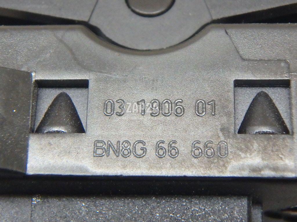 BN8G66660 Кнопка центрального замка Mazda Mazda 3 (BK) (2002 - 2009)