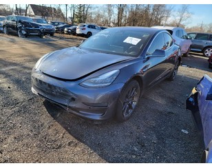 Tesla Model 3 2017>
