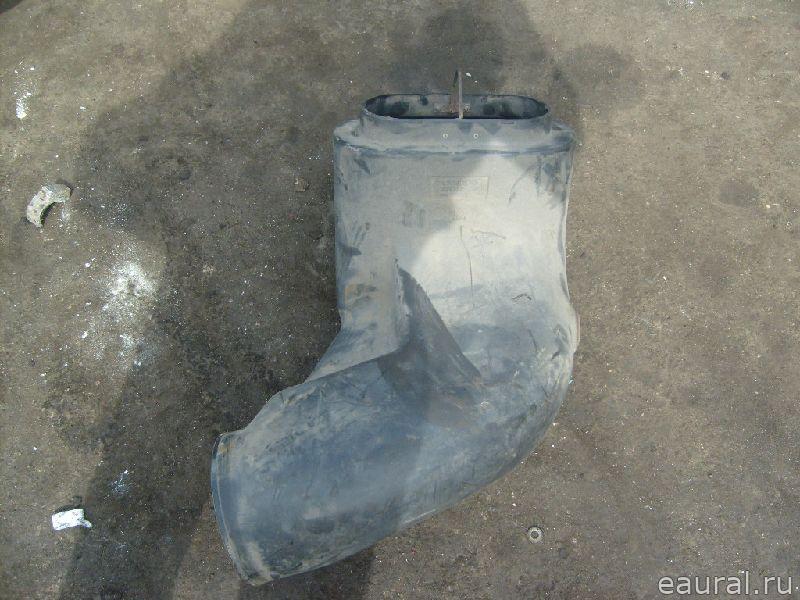 Патрубок воздушного фильтра