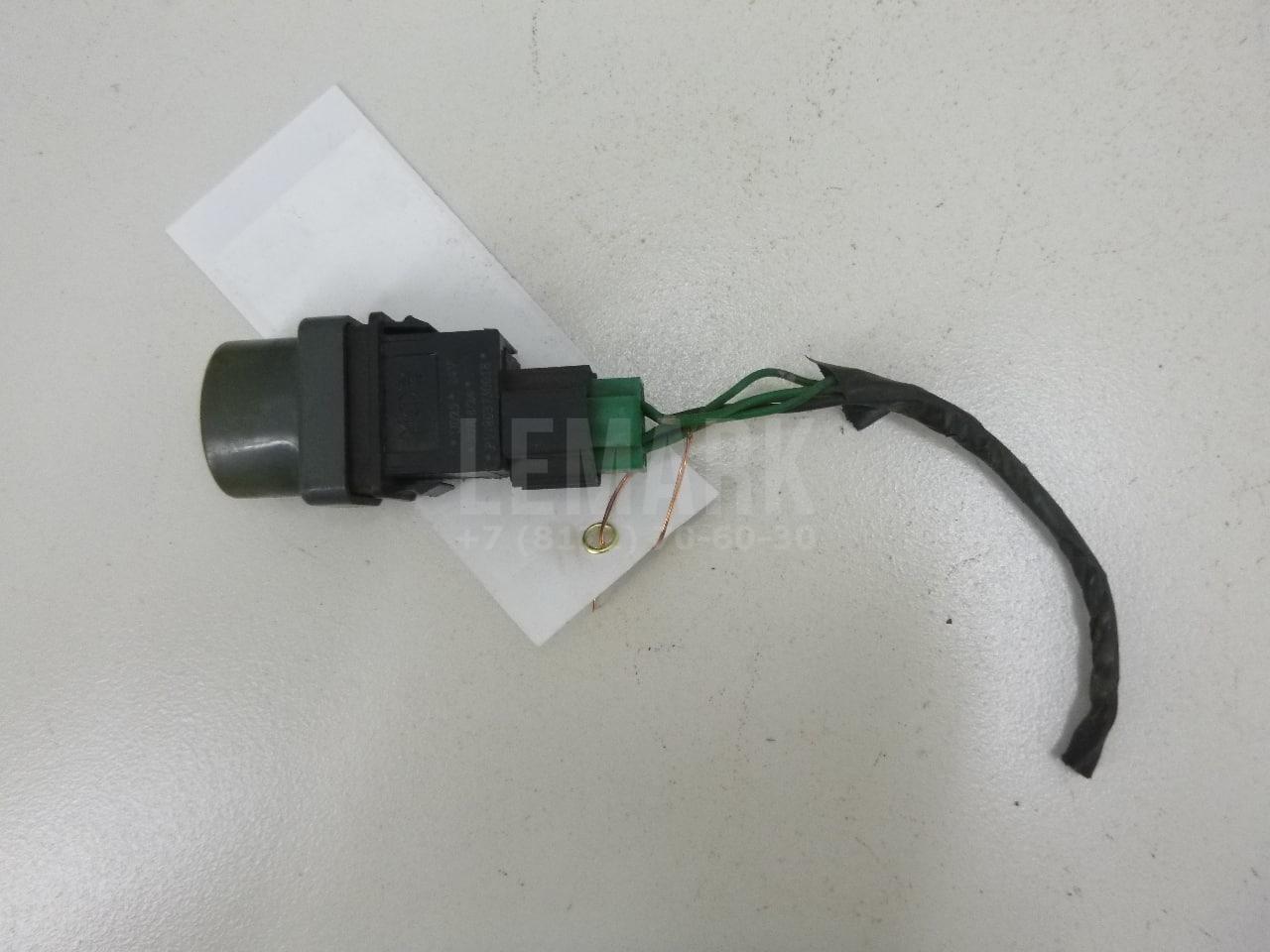 Кнопка противотуманки для  Audi A4 [B7] 2005-2007