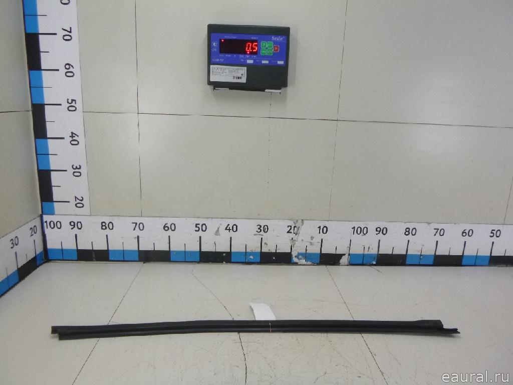Уплотнитель стекла двери