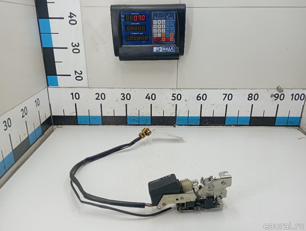 Замок двери передней правой