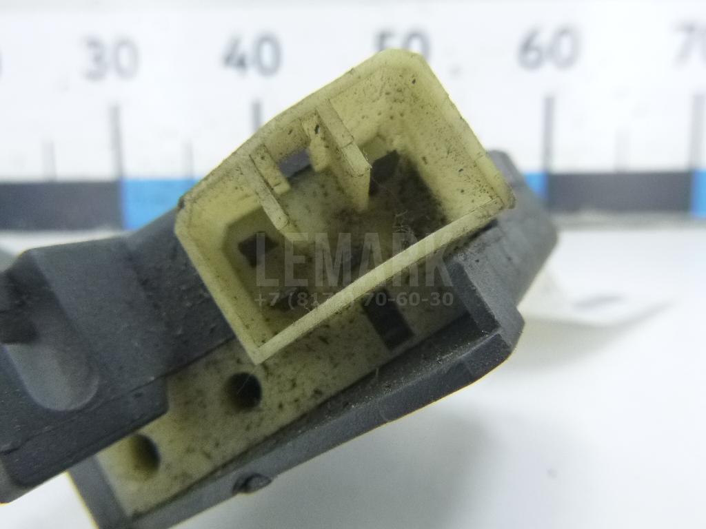 Переключатель поворотов подрулевой для  Audi A4 [B7] 2005-2007