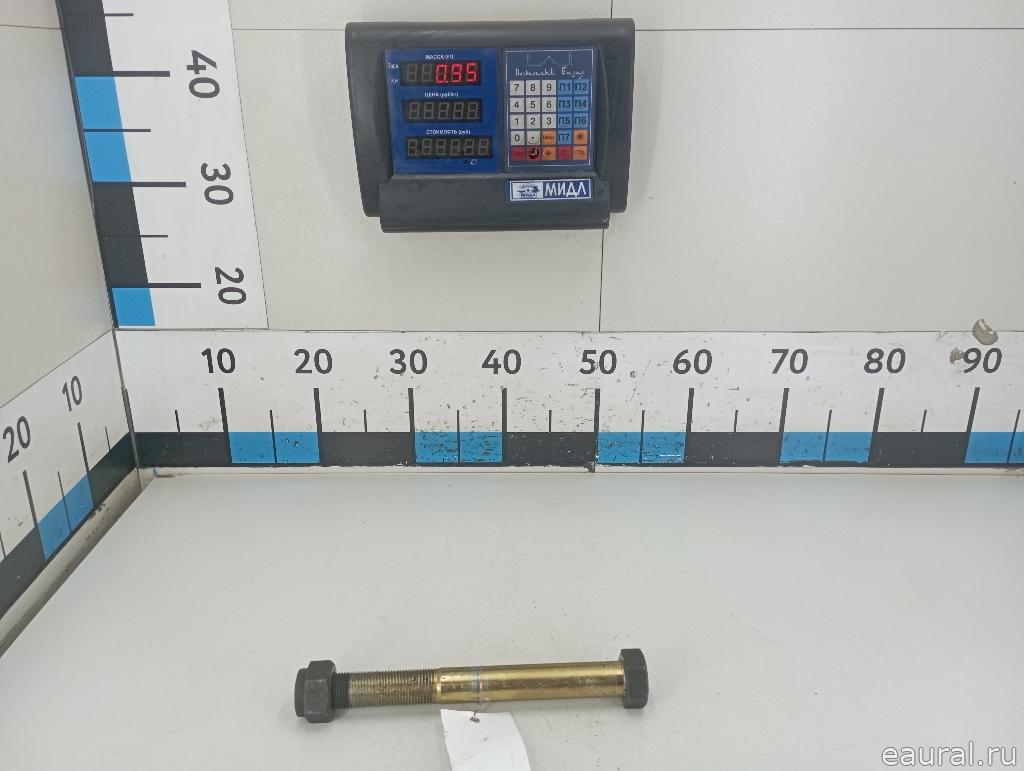 Болт крепления рессоры