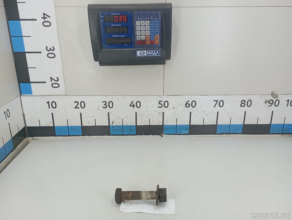 Болт переднего амортизатора