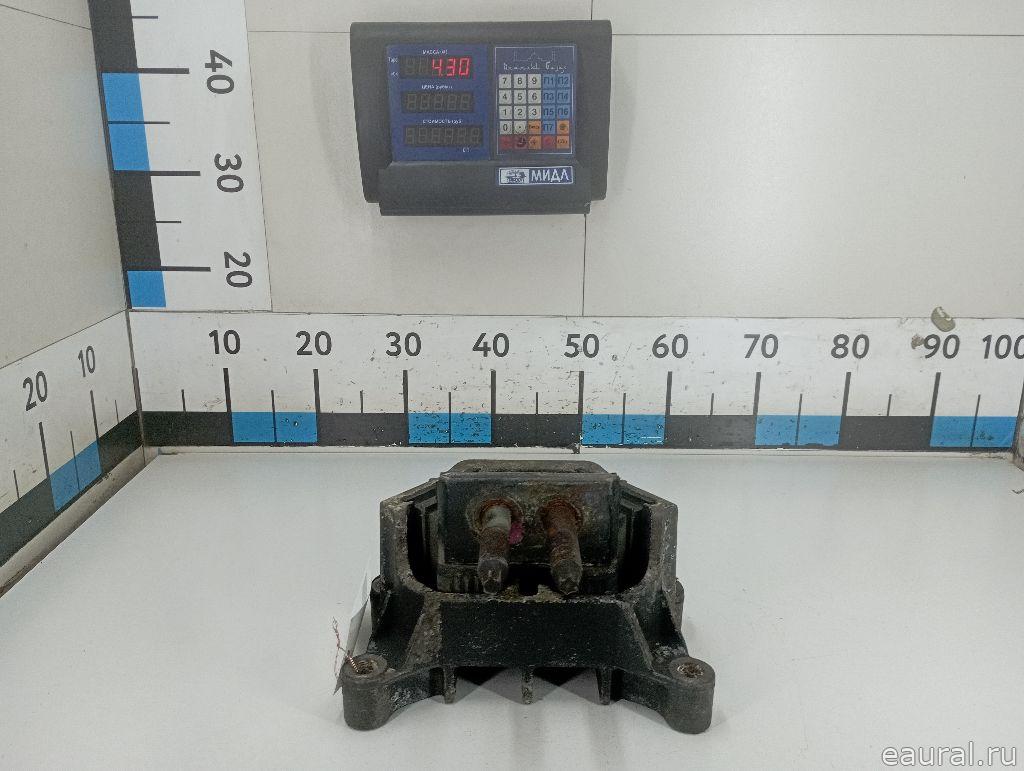 Опора двигателя задняя