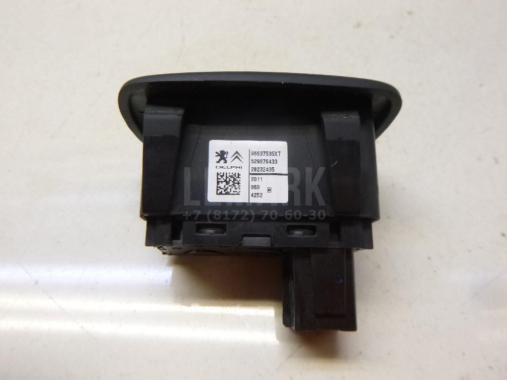 Кнопка стеклоподъемника для  Ford Focus II 2005-2008