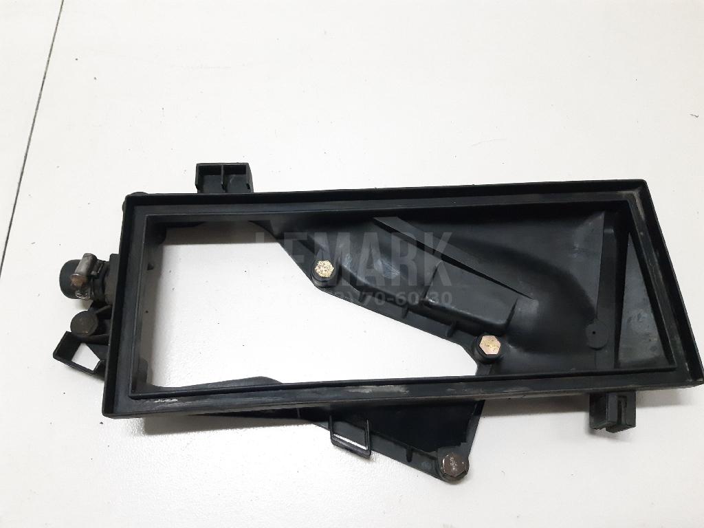 Корпус воздушного фильтра для  BMW X3 E83 2004-2010