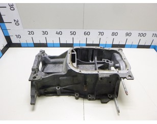 Поддон масляный двигателя для Toyota Auris (E18) 2012-2018 с разборки состояние отличное