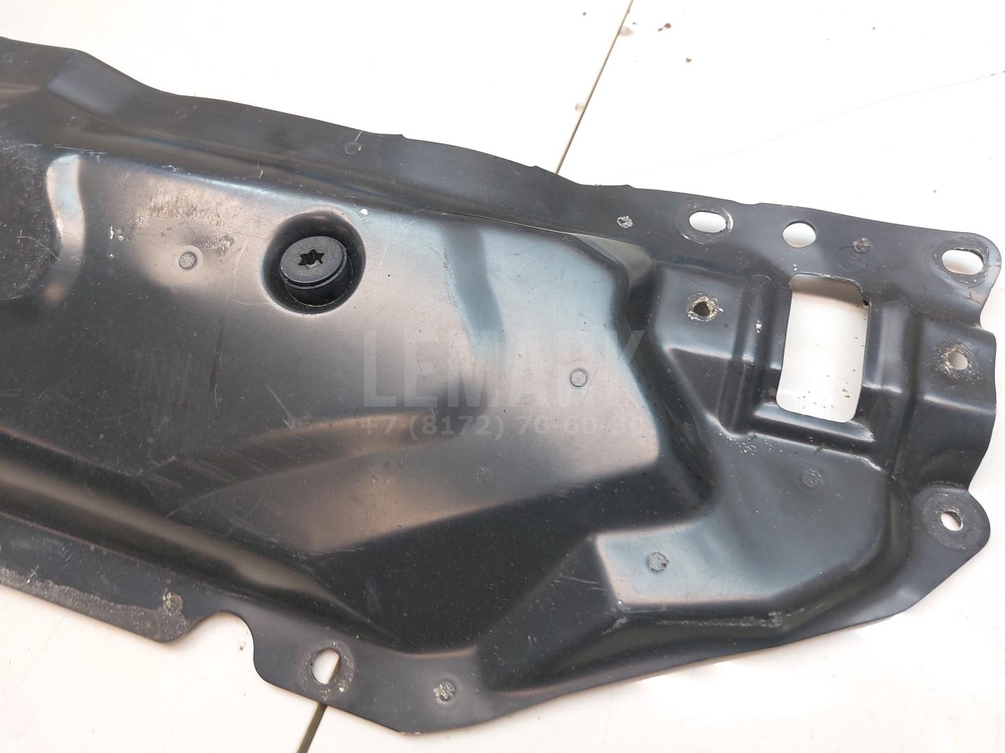 Панель передняя для  BMW 1-serie E82/E88 2007-2013