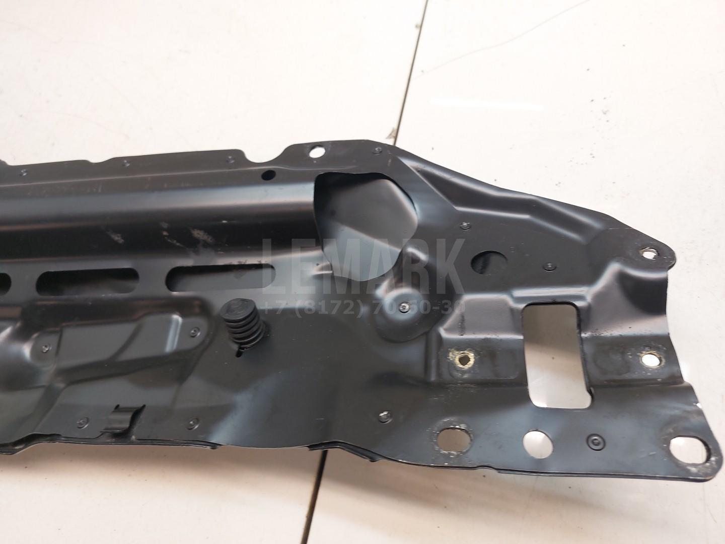 Панель передняя для  BMW 1-serie E82/E88 2007-2013