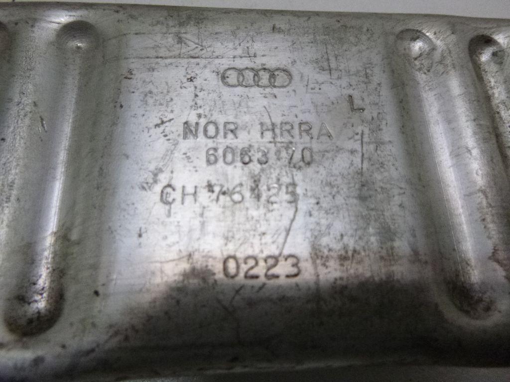Кронштейн усилителя заднего бампера левый для  Audi A3 [8P1] 2003-2013