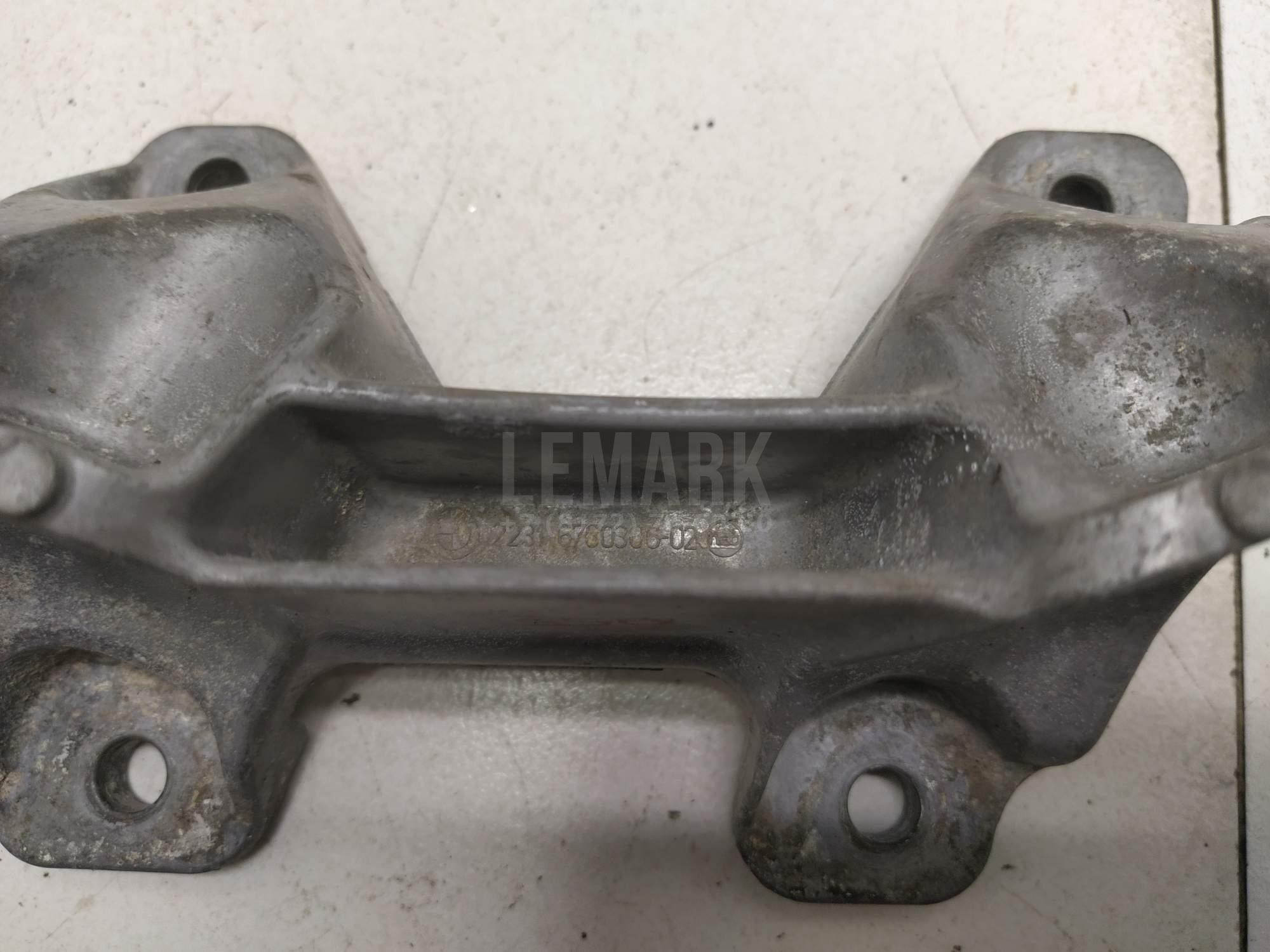 Кронштейн КПП для  BMW X3 E83 2004-2010
