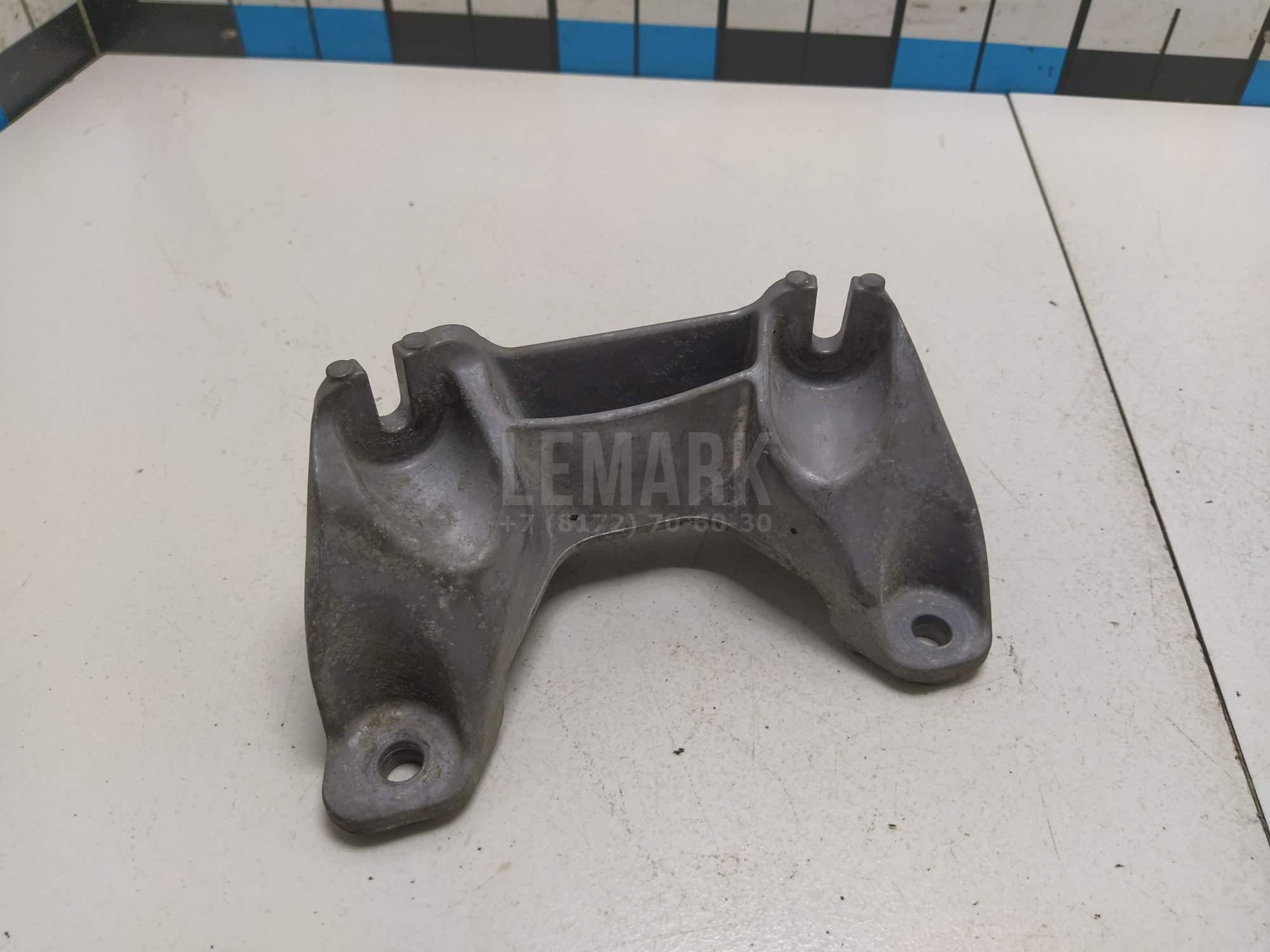 Кронштейн КПП для  BMW X3 E83 2004-2010