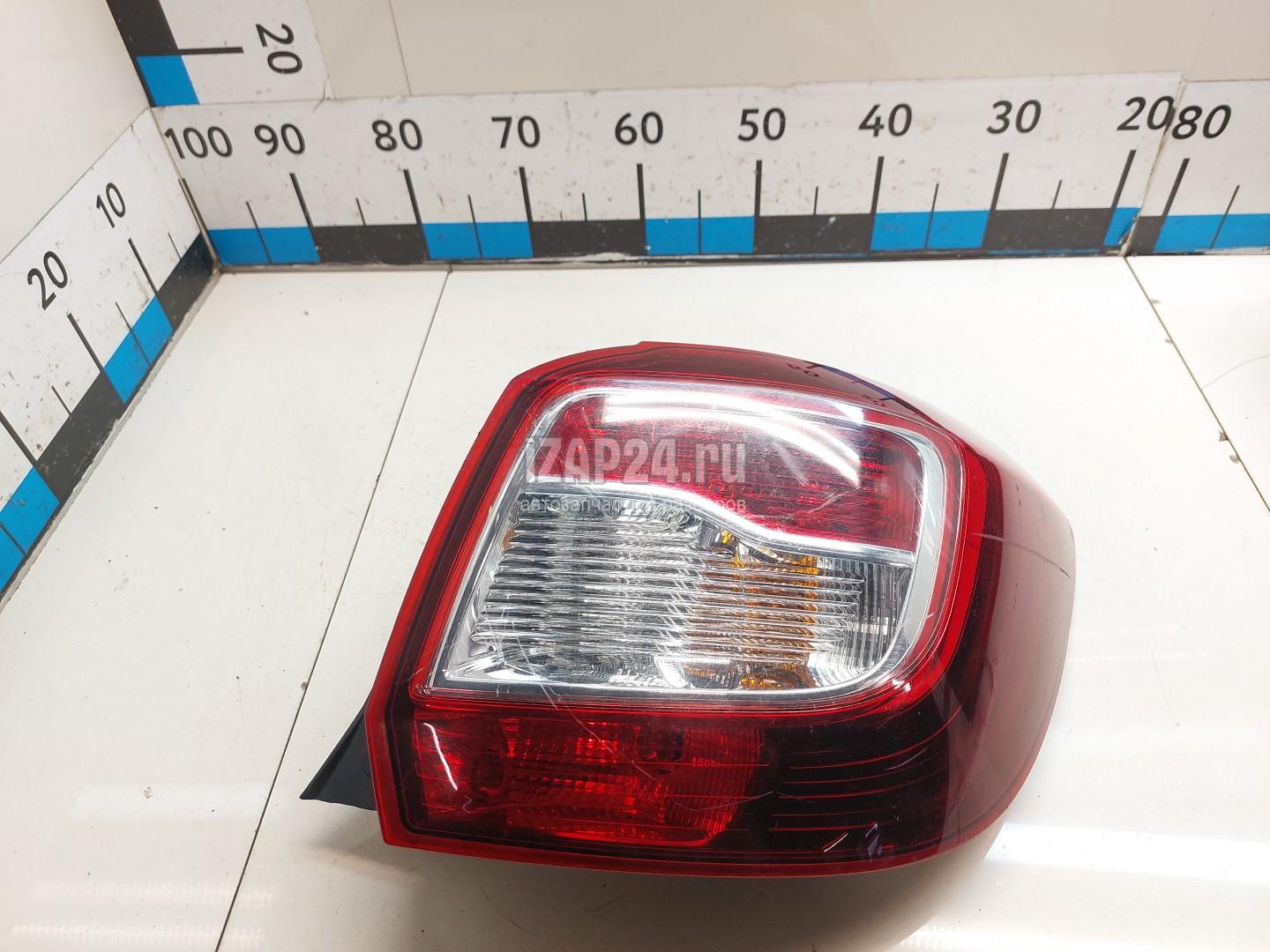 Задний фонарь рено сандеро 1. 8200734825 фонарь задний левый \ rvi sandero 2008> (renault). Плафон задний на рено сандеро. Стекло на фонарь задний сандеро степвей. Фара задняя сандеро 1.