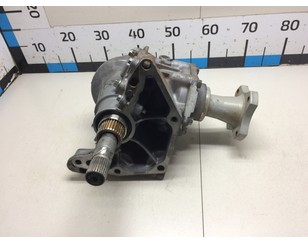 Renault Duster 4x4 с задним приводом и раздаточной коробкой для модели 2012 года можно приобрести в Москве по цене от 4923 руб. в четырех вариантах комплектации