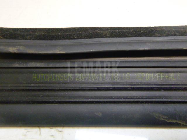 Уплотнитель стекла двери для  Fiat Stilo 2002-2010