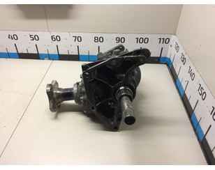 Renault Duster 4x4 с задним приводом и раздаточной коробкой для модели 2012 года можно приобрести в Москве по цене от 4923 руб. в четырех вариантах комплектации