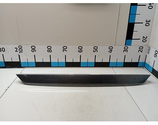 Накладка крышки багажника для VAZ Lada Vesta 2015> с разбора состояние отличное