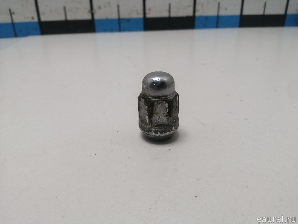 Гайка колеса
