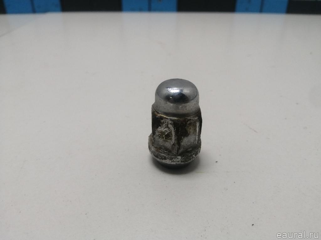 Гайка колеса