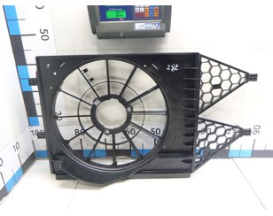 Диффузор вентилятора для Skoda Fabia 2007-2015 с разбора состояние удовлетворительное