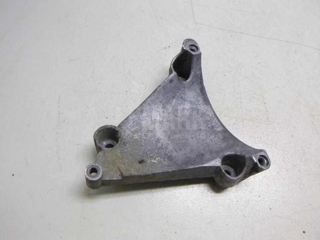 Кронштейн кондиционера для  BMW X6 F16/F86 2014-2020