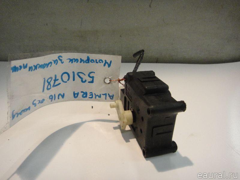 Моторчик заслонки отопителя