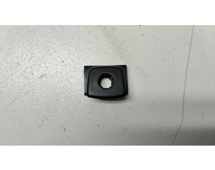 Крепеж кнопки запирания двери для VW Passat [B4] 1994-1996 б/у состояние отличное