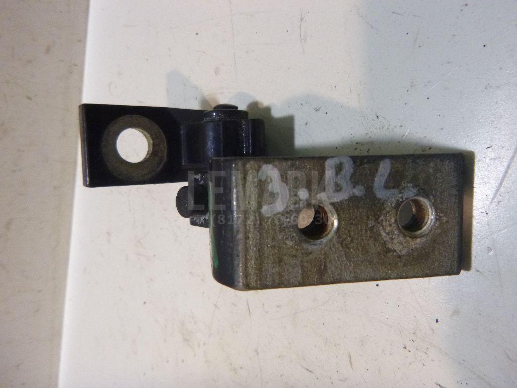 Петля двери задней левой верхняя для  Audi V8 1988-1994