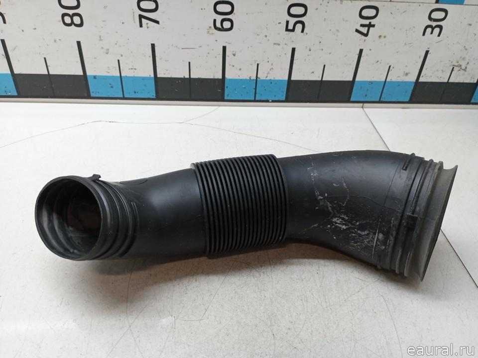 Патрубок воздушного фильтра