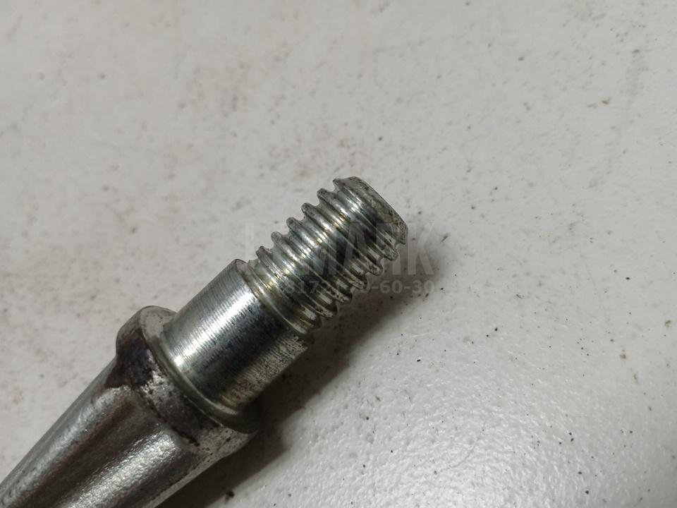 Крюк буксировочный для  Astra