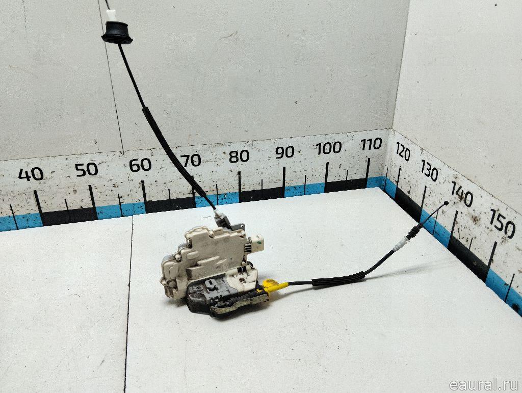 Замок двери задней правой