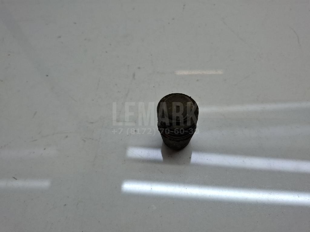 Отбойник капота для  Ford Fiesta 1995-2001