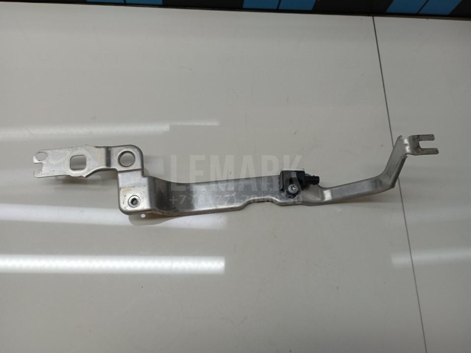 Кронштейн крепления крыла для  Citroen C4 Grand Picasso 2006-2014
