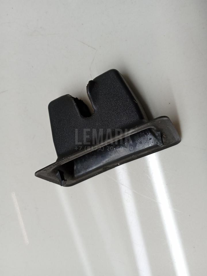 Кожух замка багажника для  BMW 4-serie F32/F33/F82 2012-2020