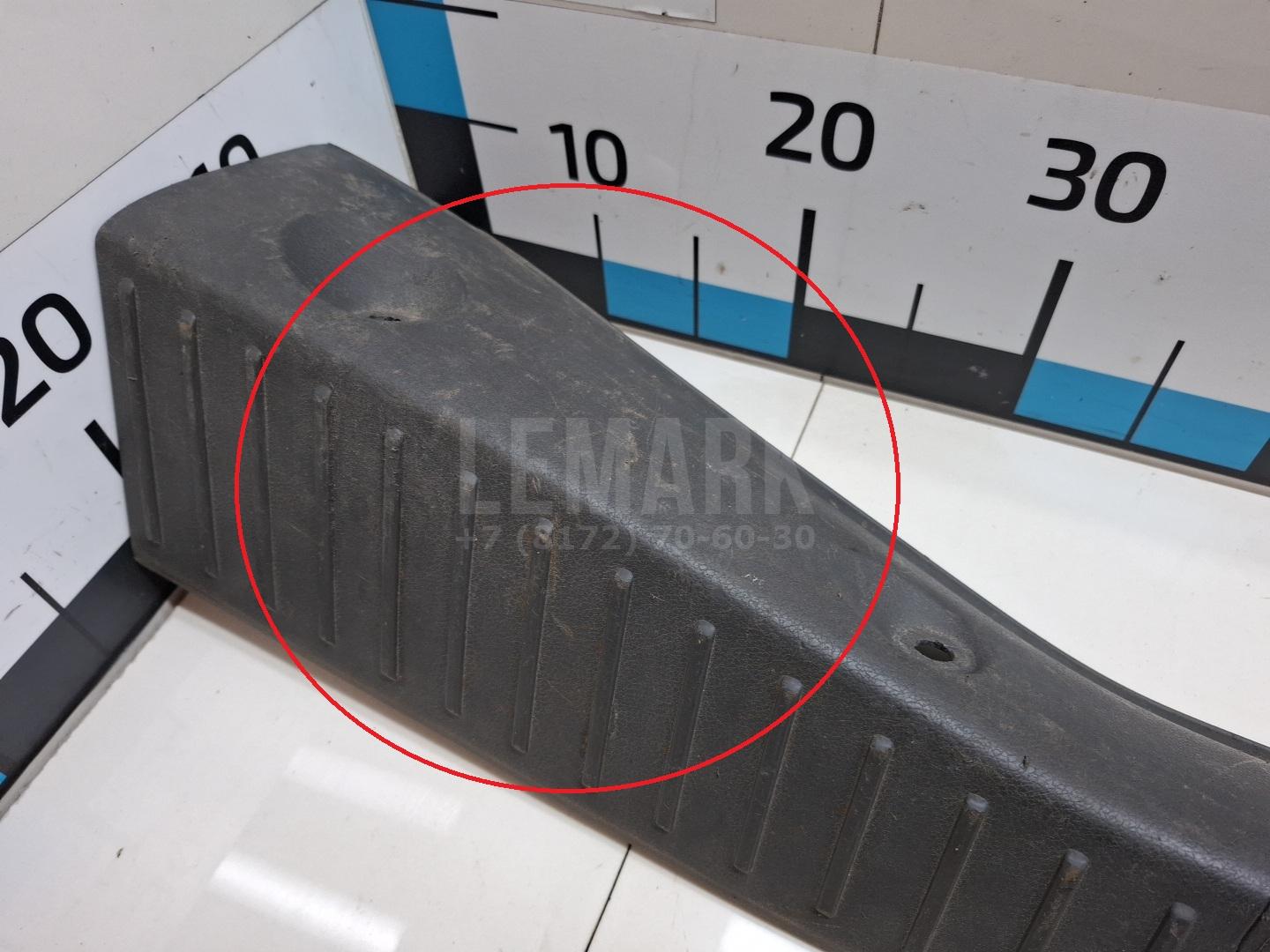 Обшивка багажника для  Ford Focus II 2005-2008