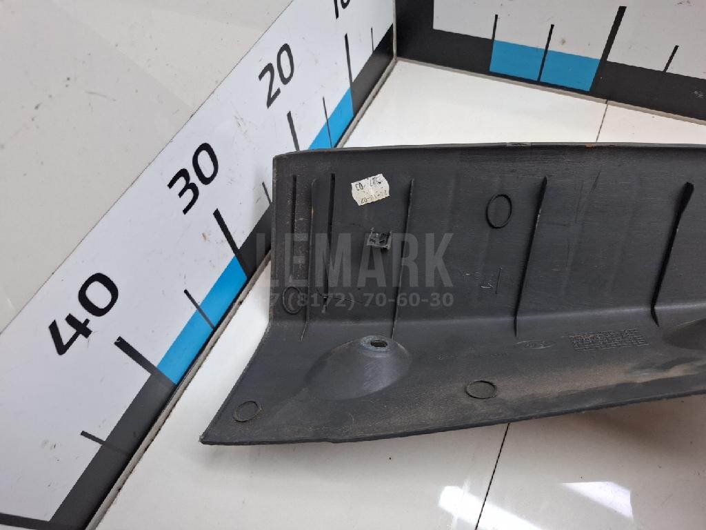 Обшивка багажника для  Ford Focus II 2005-2008