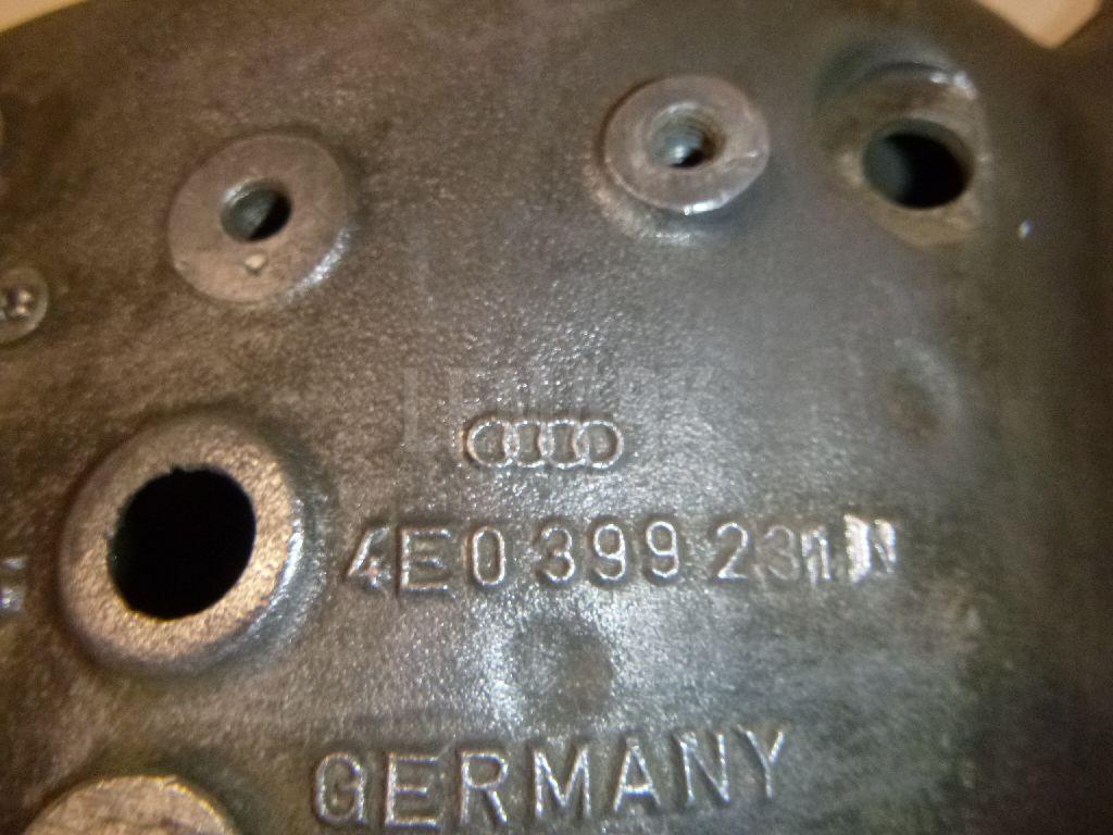 Кронштейн КПП для  Audi A2 [8Z0] 2000-2005