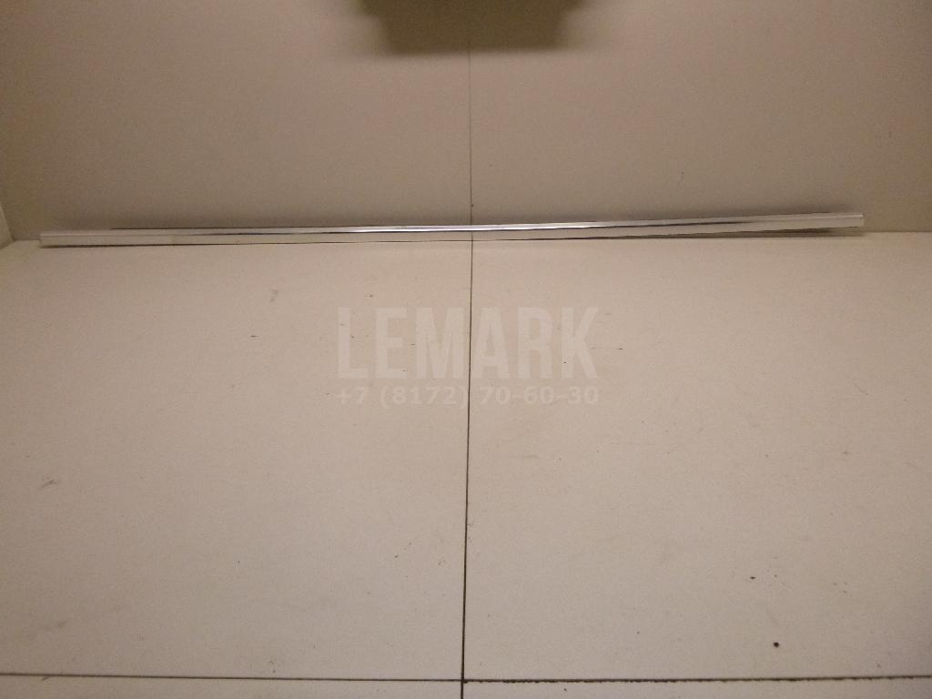 Накладка стекла заднего левого