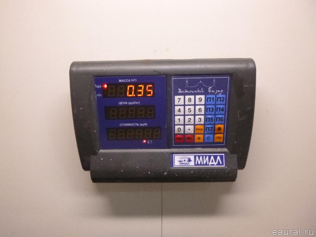 Решетка стеклооч. (планка под лобовое стекло)