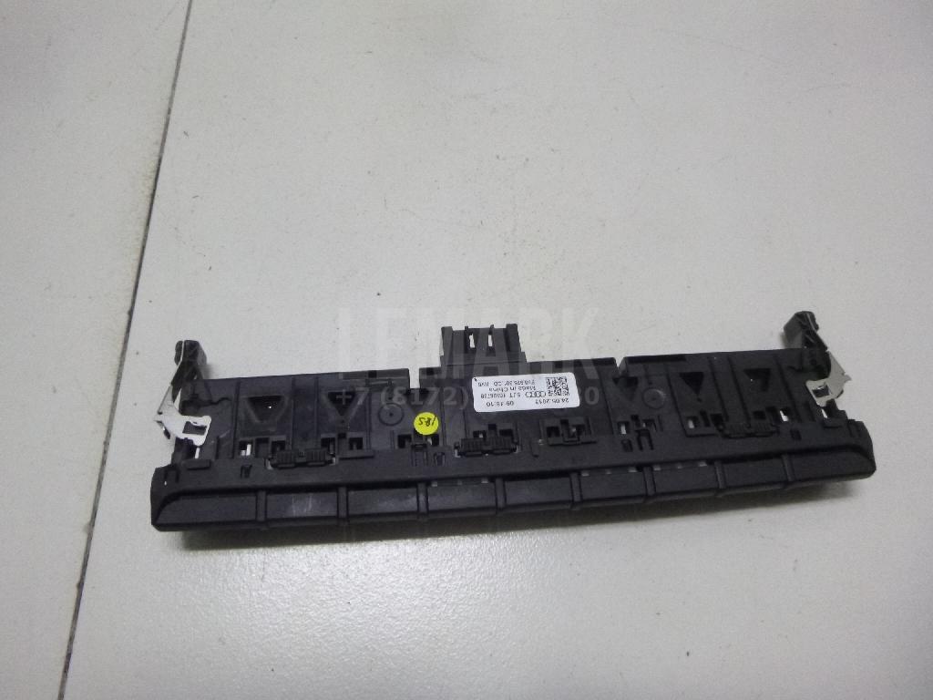 Блок кнопок для  Audi Q3 (8U) 2012-2018