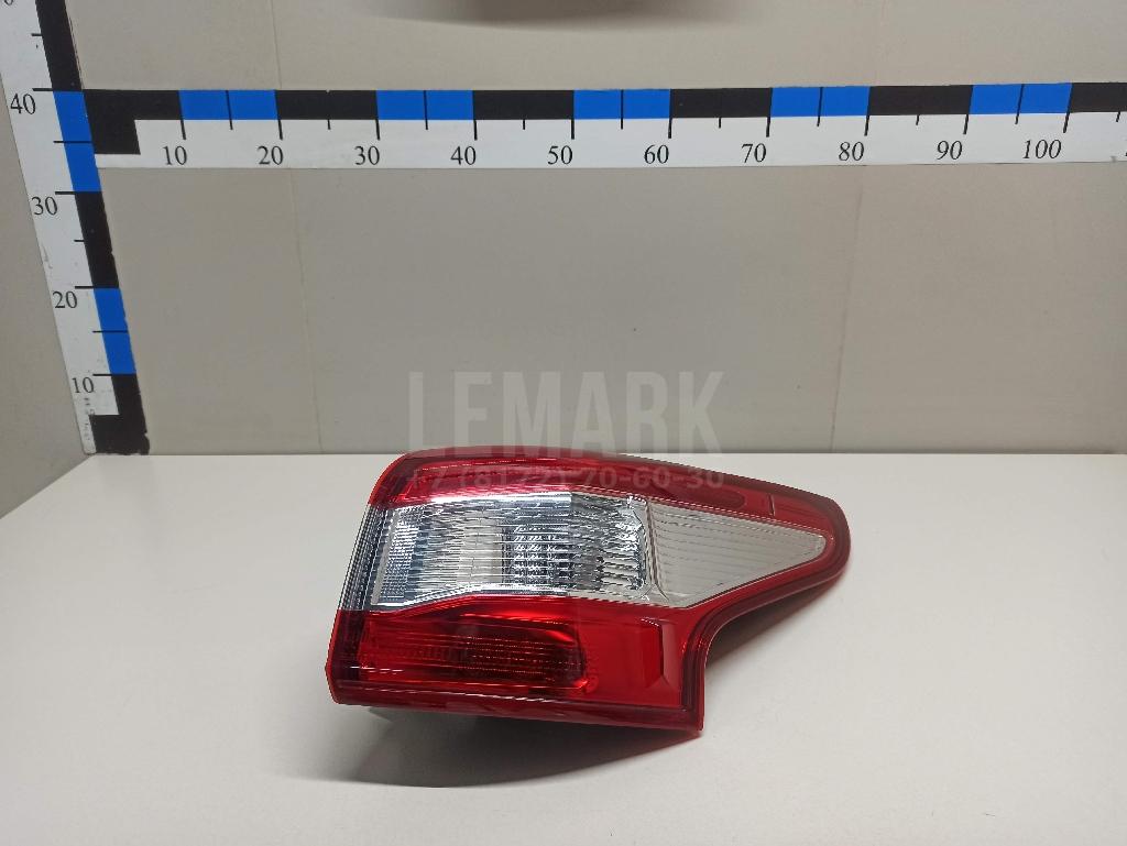 Фонарь задний наружный правый 265504EA0A Nissan